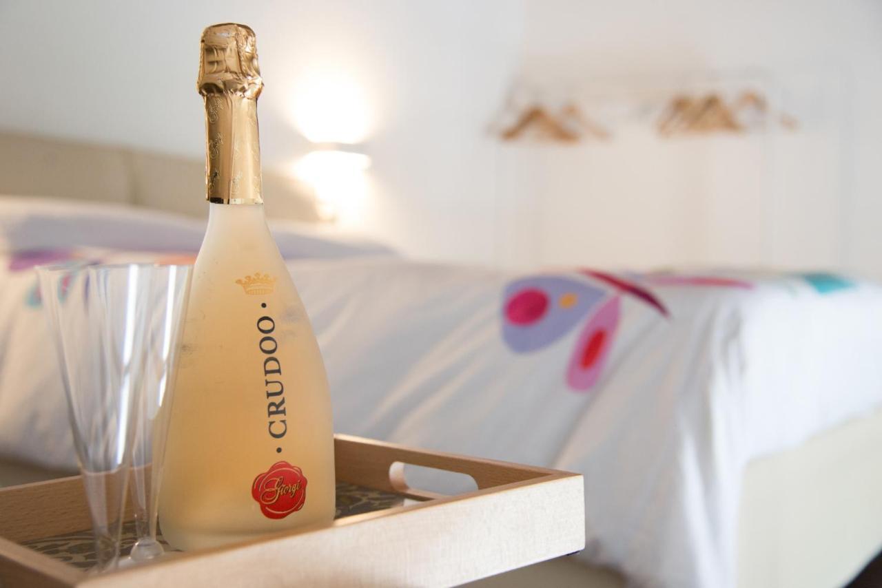 Notti Vesuviane Bed & Breakfast Portici Bagian luar foto
