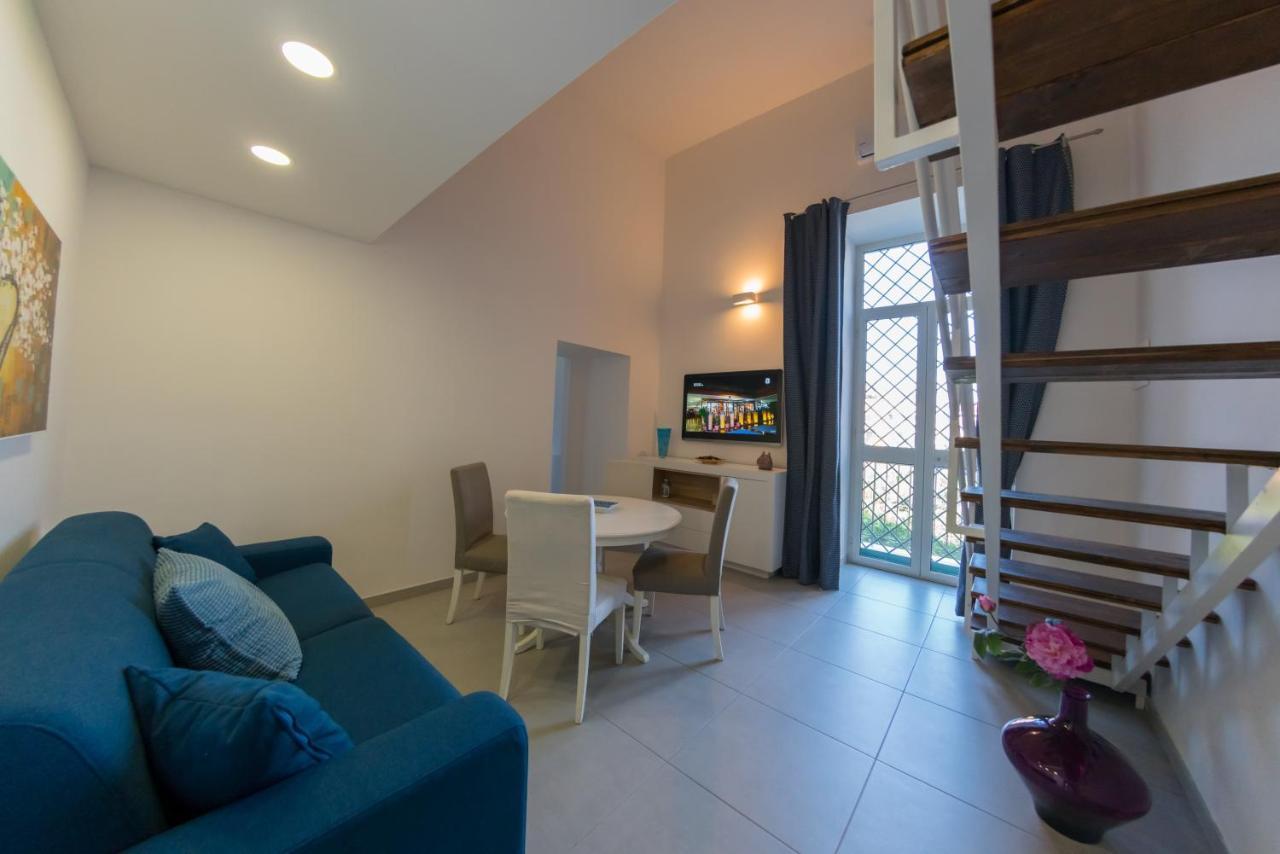 Notti Vesuviane Bed & Breakfast Portici Bagian luar foto