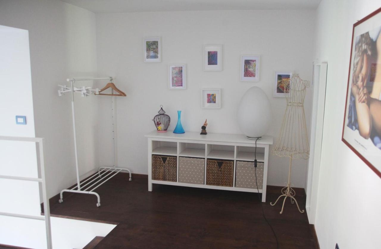 Notti Vesuviane Bed & Breakfast Portici Bagian luar foto