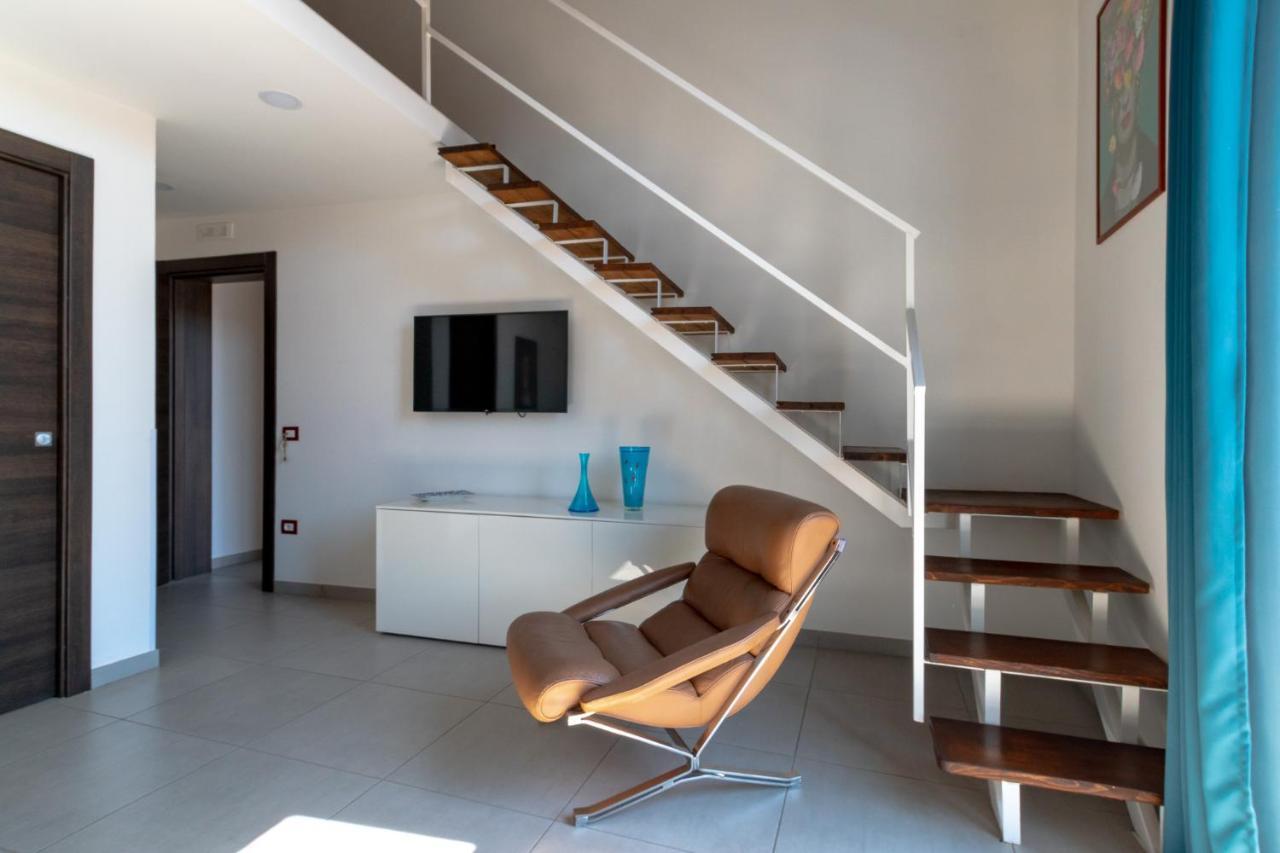 Notti Vesuviane Bed & Breakfast Portici Bagian luar foto