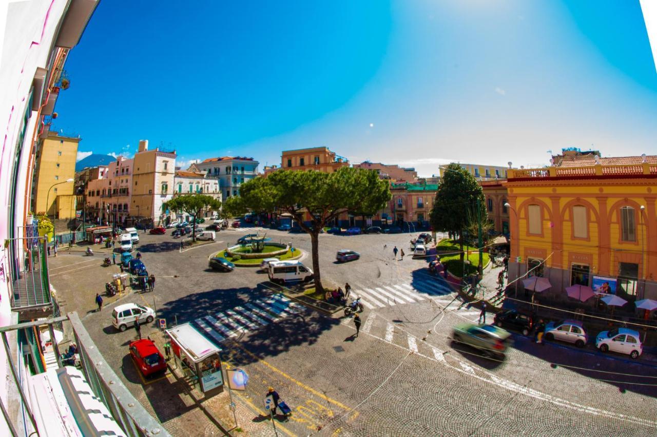Notti Vesuviane Bed & Breakfast Portici Bagian luar foto